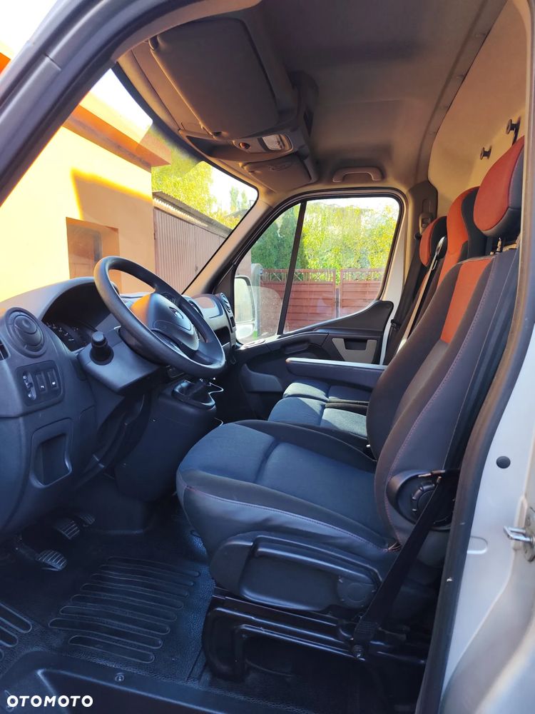 Renault Master III - 11