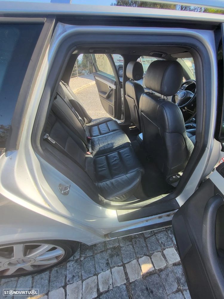 Audi A4 Avant 1.9 TDI quattro - 9