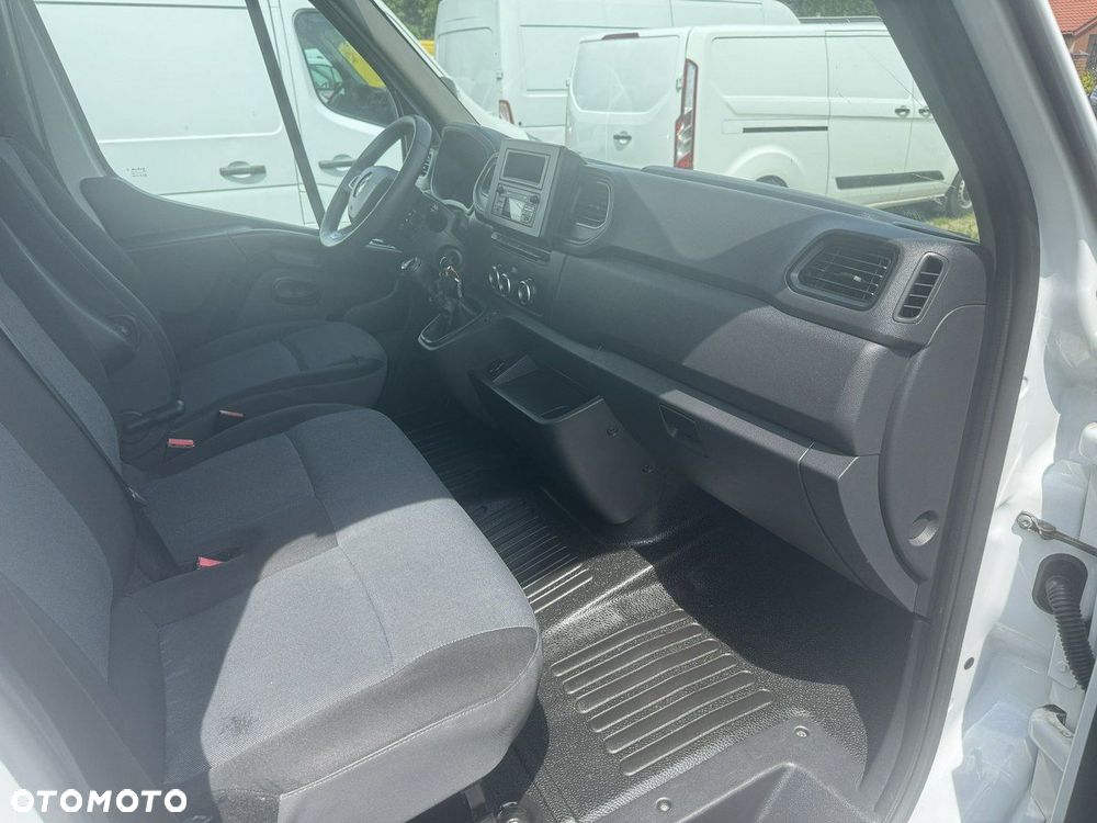 Renault Master - 9