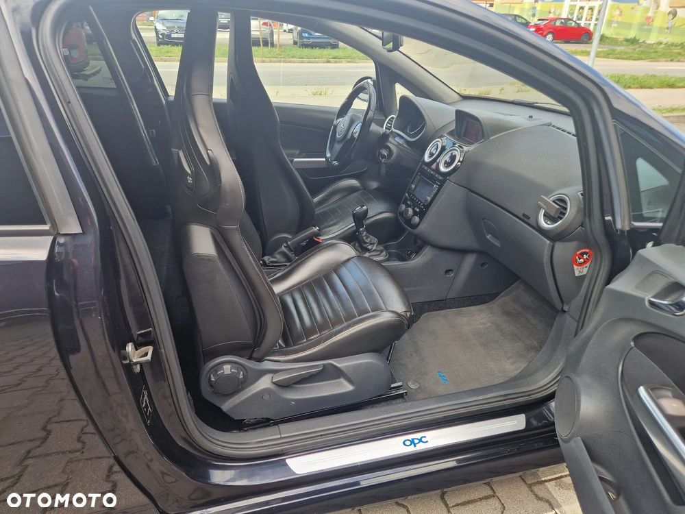 Opel Corsa 1.6 Turbo OPC - 28