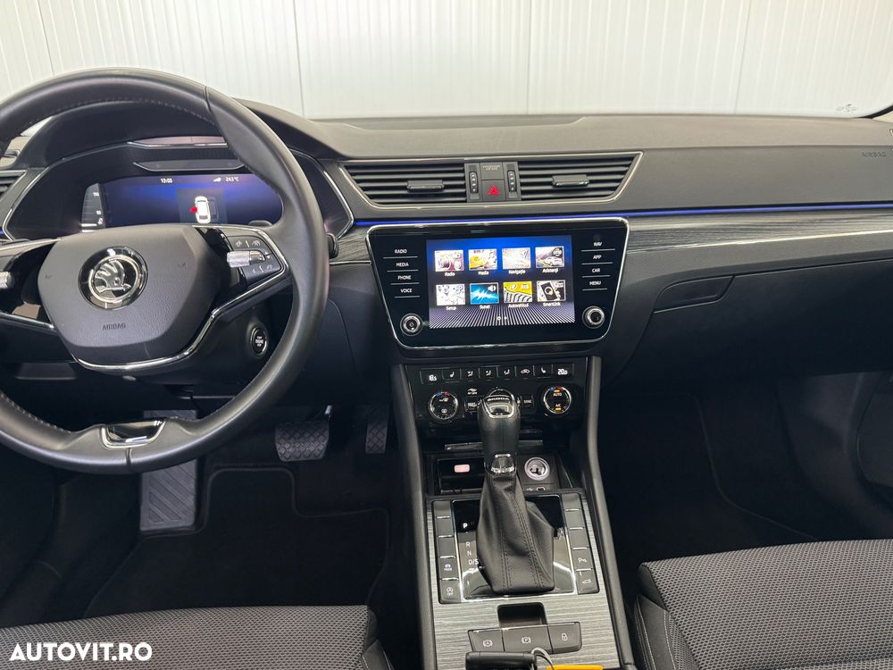 Skoda Superb 2.0 TDI DSG Style - 17