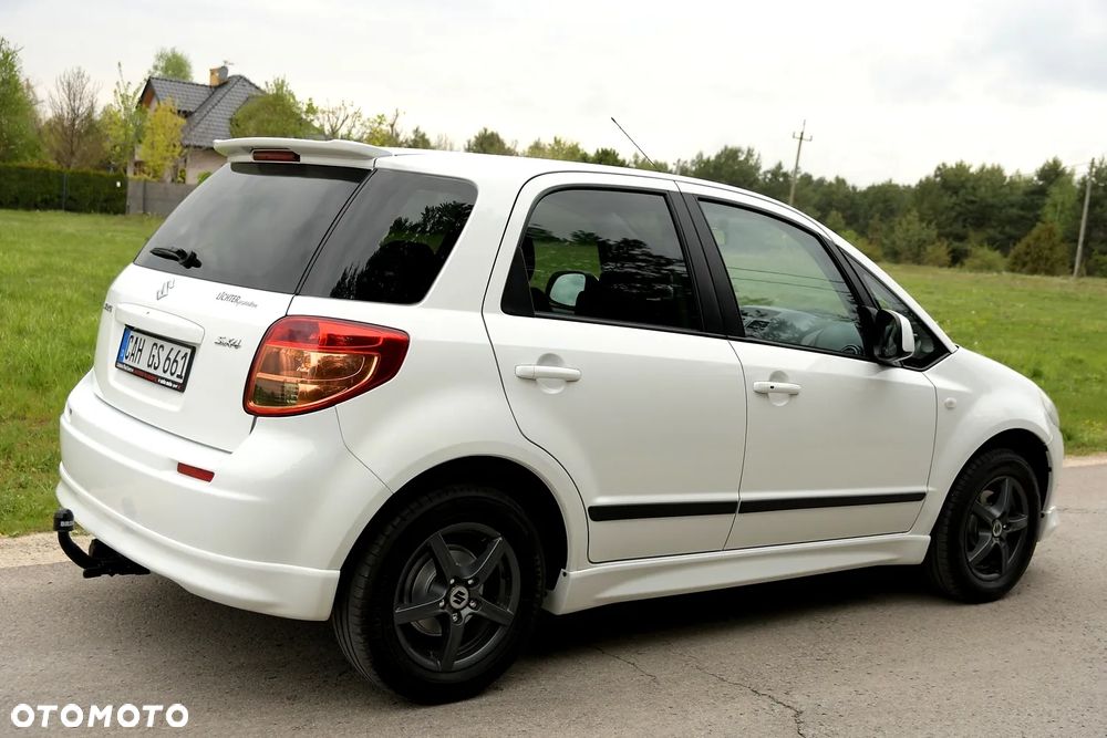 Suzuki SX4 - 8