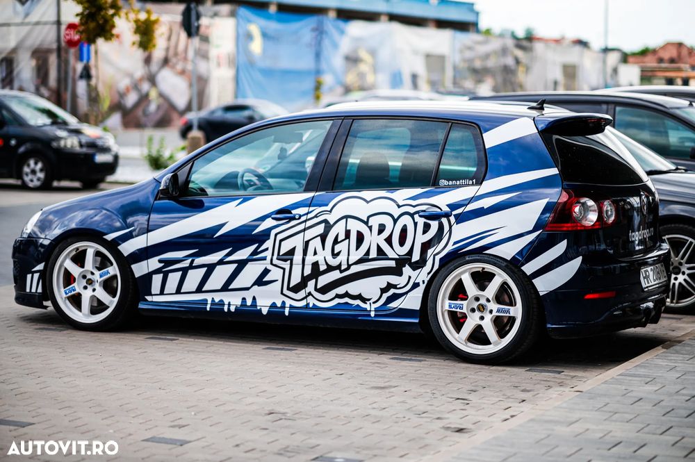 Volkswagen Golf 2.0 GTI - 9