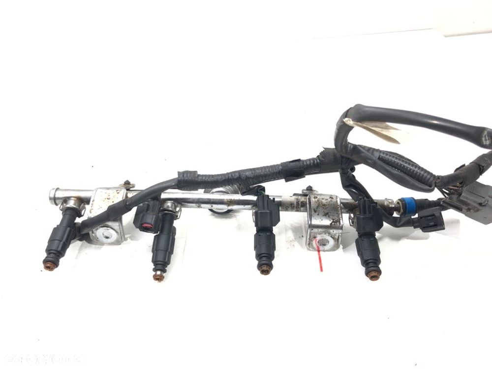 LISTWA WTRYSKOWA WTRYSKIWACZE - 49.00 PLN - MAZDA 6 Station Wagon (GY) 2002 - 2008 2.0 (GYEW) 104 kW - 2