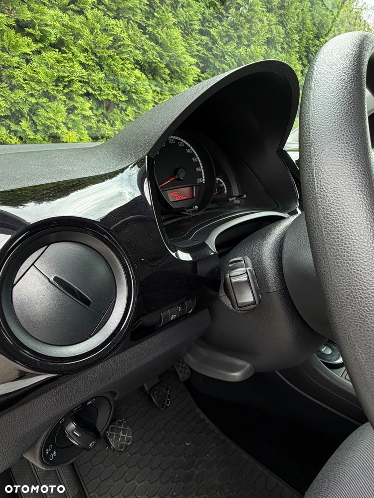 Volkswagen up! join - 30