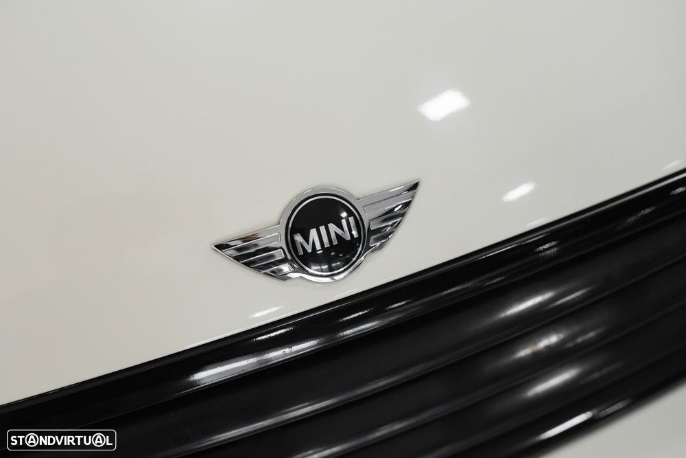 MINI 3 Portas One D - 11