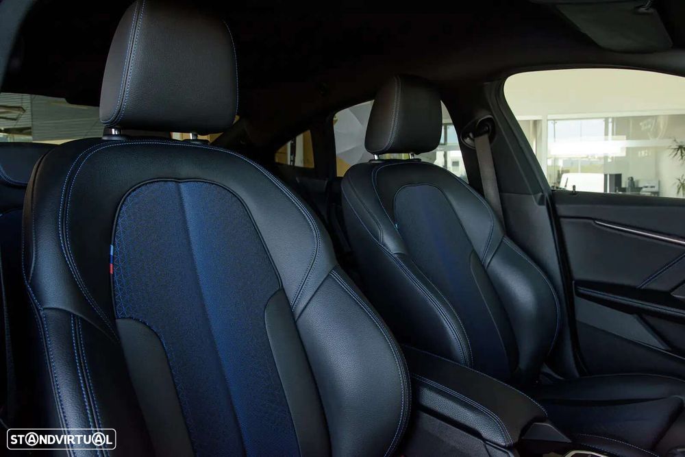 BMW 216 Gran Coupé - 18