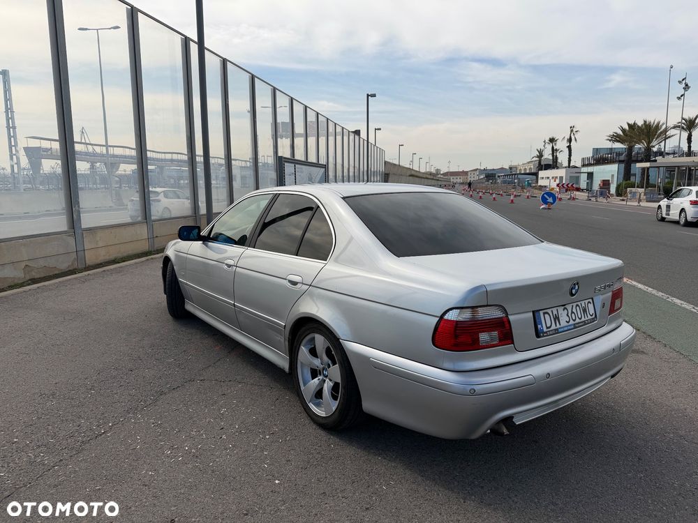 BMW Seria 5 - 16