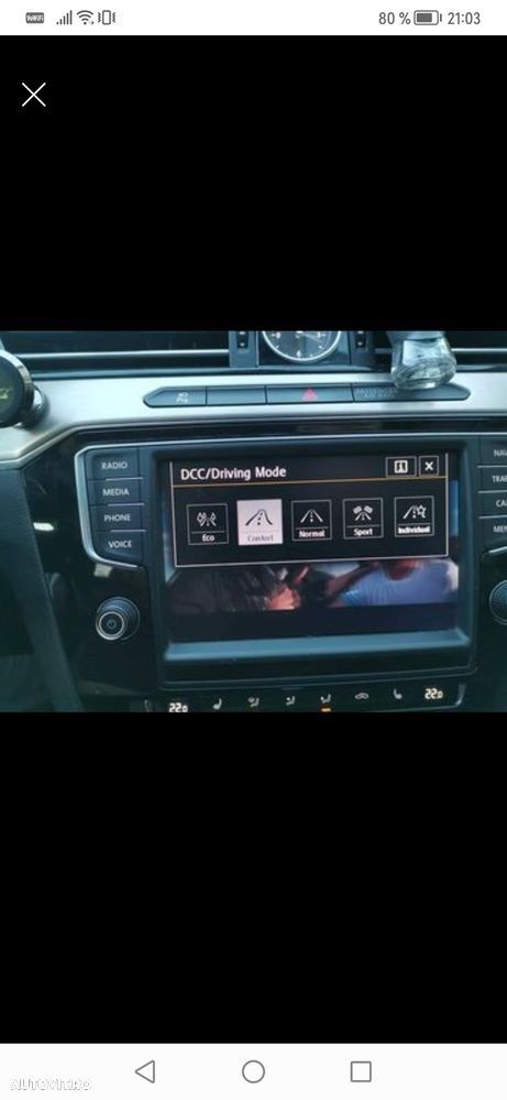 Volkswagen Passat Variant 2.0 TDI DSG 4Motion Highline - 37