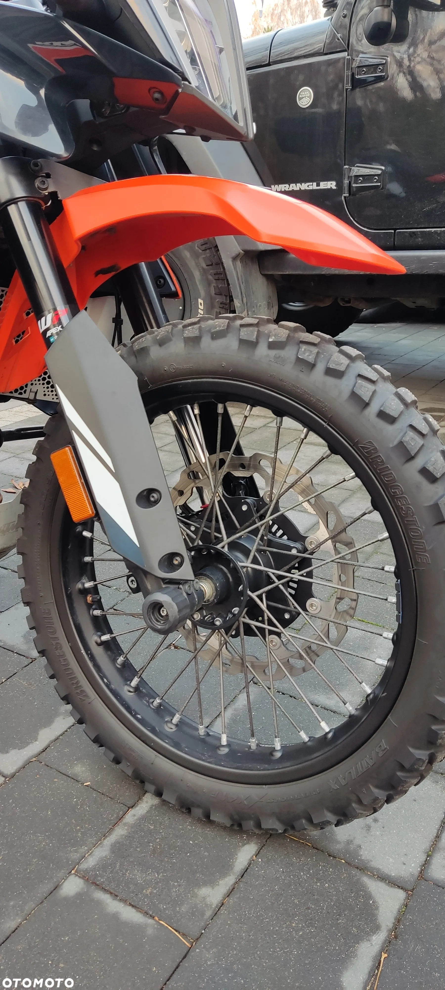 KTM Adventure - 16