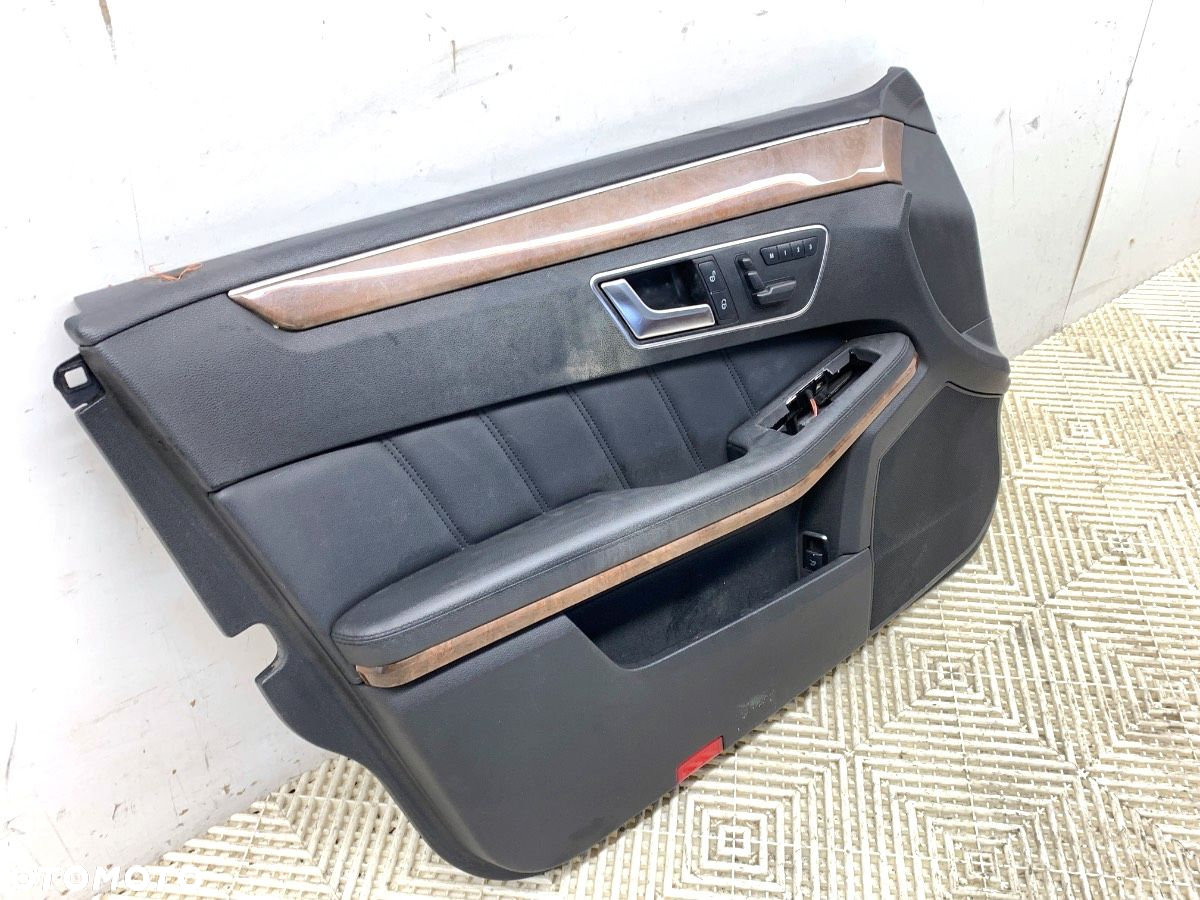 BOCZEK DRZWI LEWY PRZÓD - 339.00 PLN - MERCEDES-BENZ KLASA E (W212) 2009 - 2016 E 350 BlueTEC - 2
