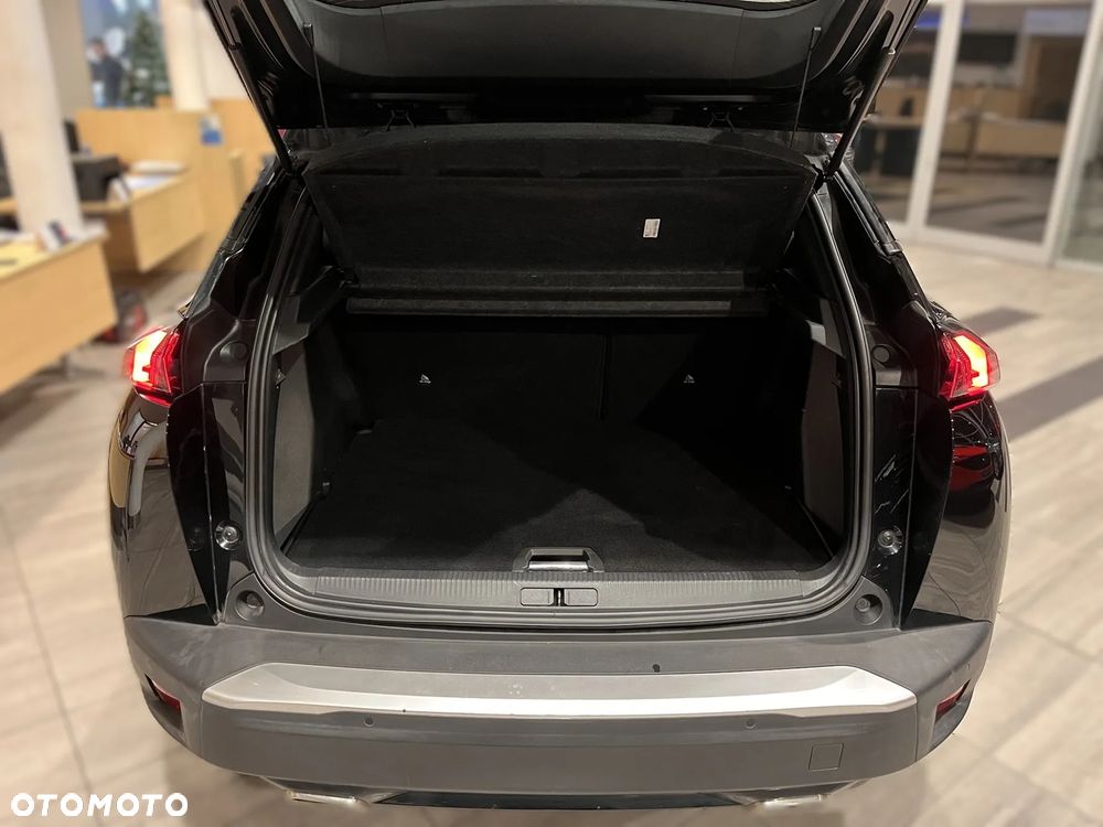 Peugeot 2008 PureTech 130 Allure - 31