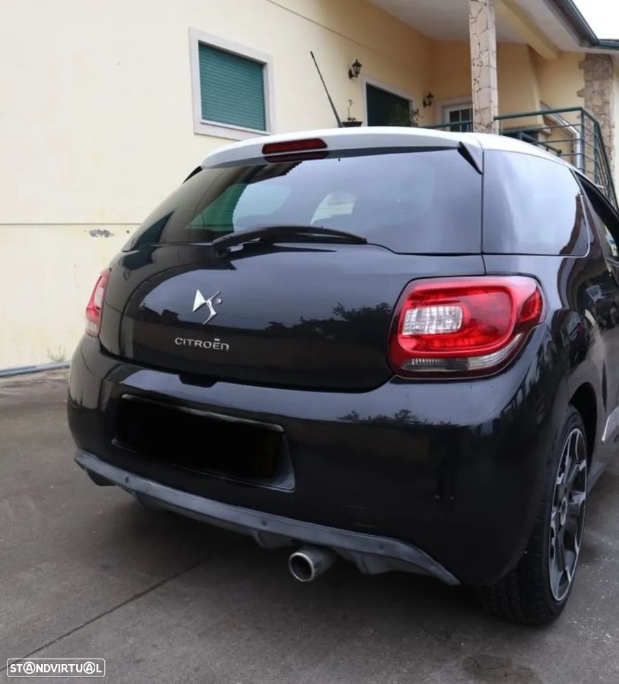 Citroën DS3 1.6 e-HDi So Chic - 11