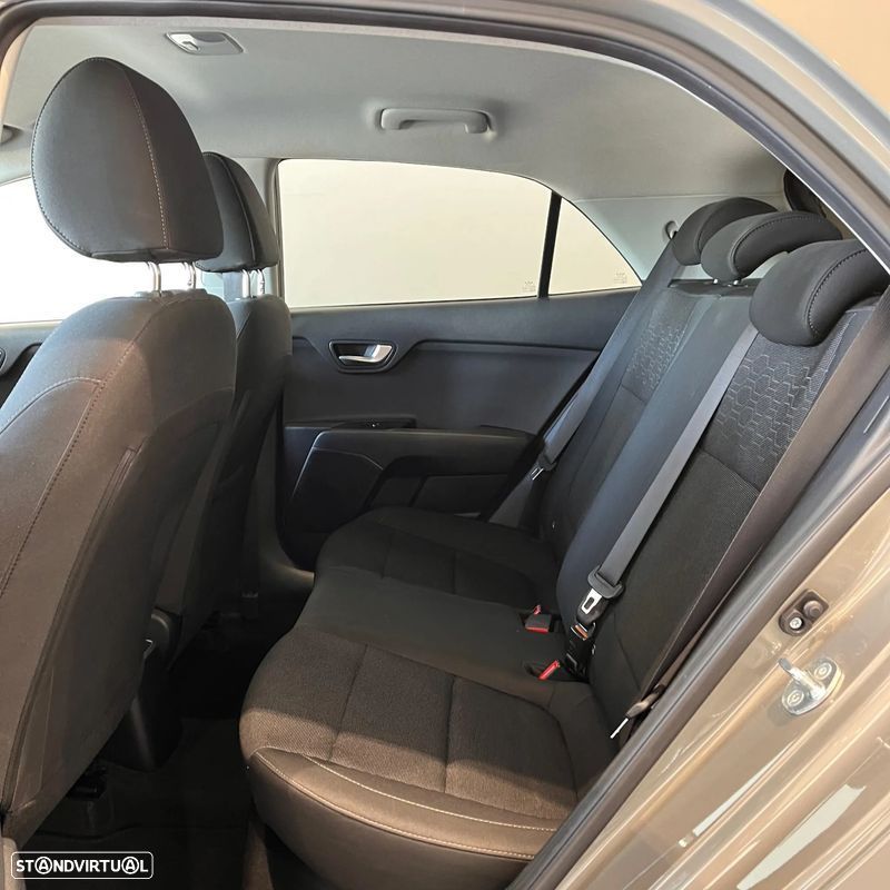 Kia Rio 1.0 T-GDi Move - 10