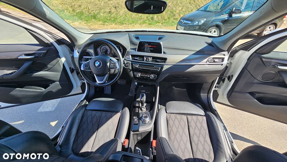 BMW X1 sDrive18d - 10