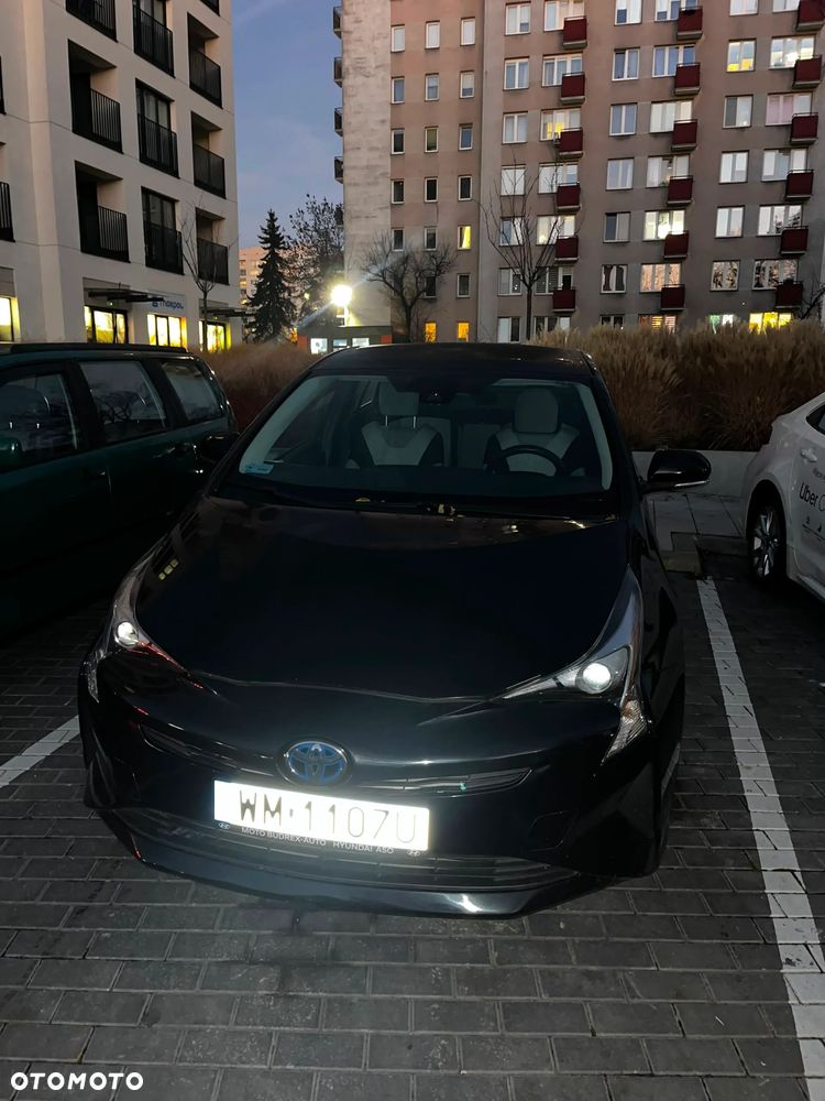 Toyota Prius 1.8 Hybrid Premium - 8