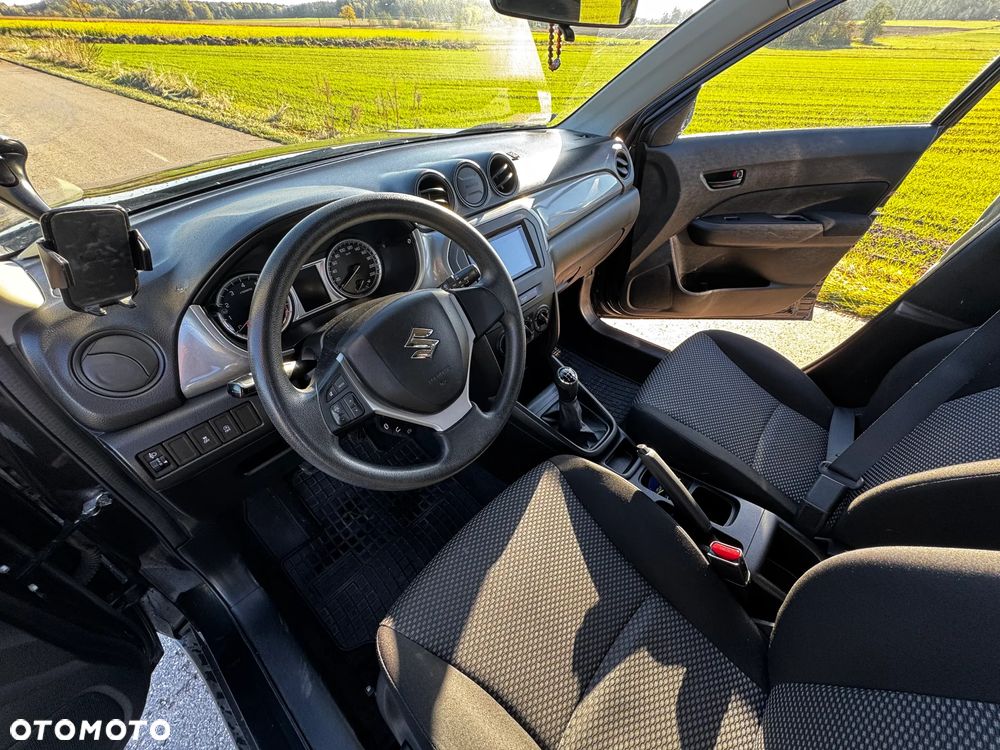 Suzuki Vitara 1.6 Comfort 2WD - 7