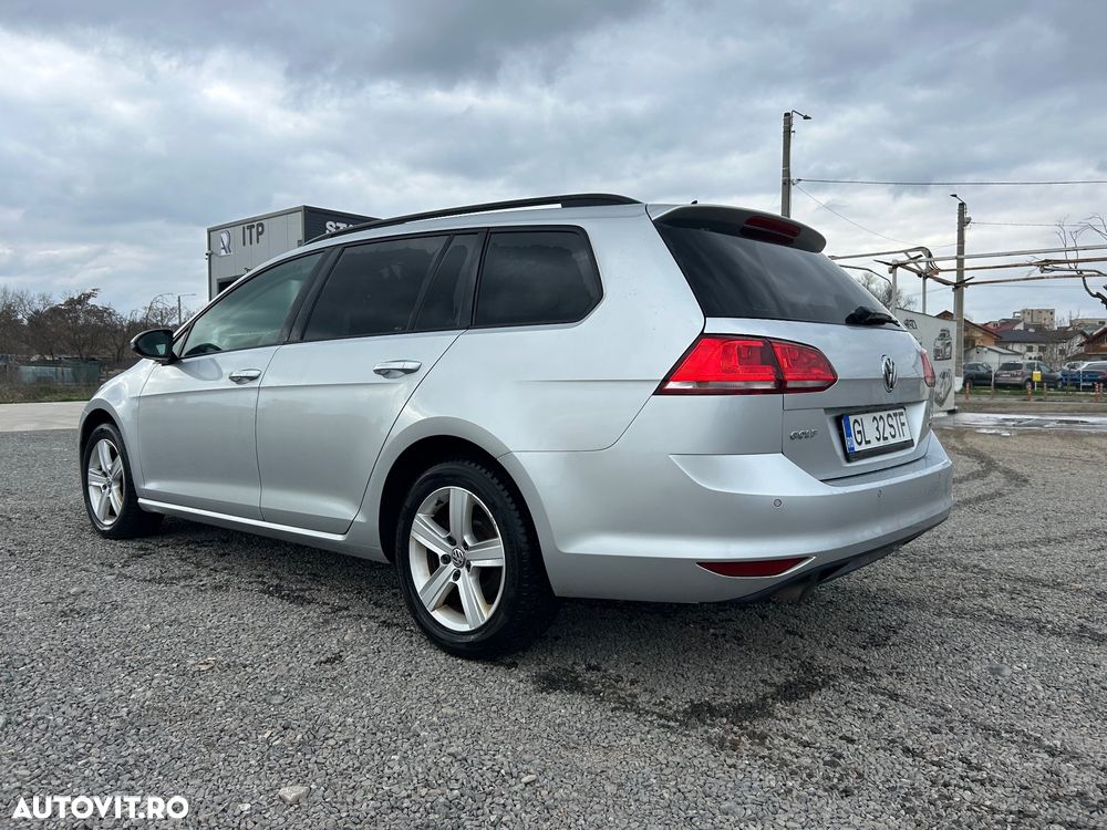 Volkswagen Golf 1.6 TDI DPF DSG BlueMotion Technology Comfortline - 16