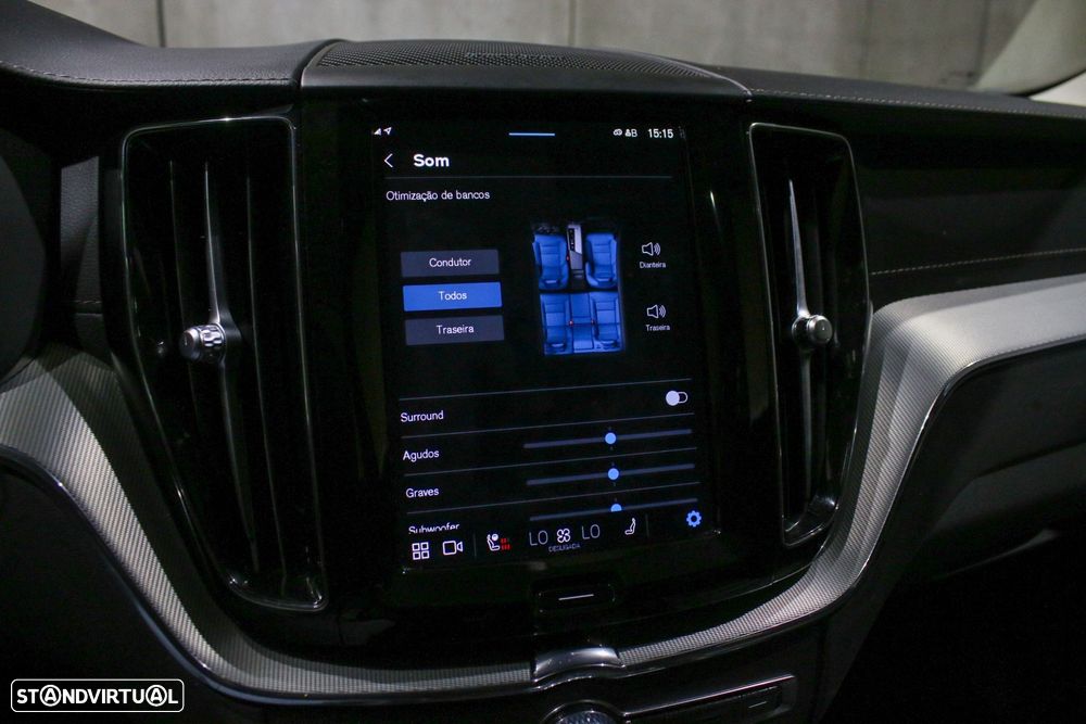 Volvo XC 60 2.0 T6 PHEV Plus Dark AWD - 21