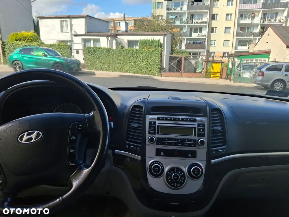 Hyundai Santa Fe - 24