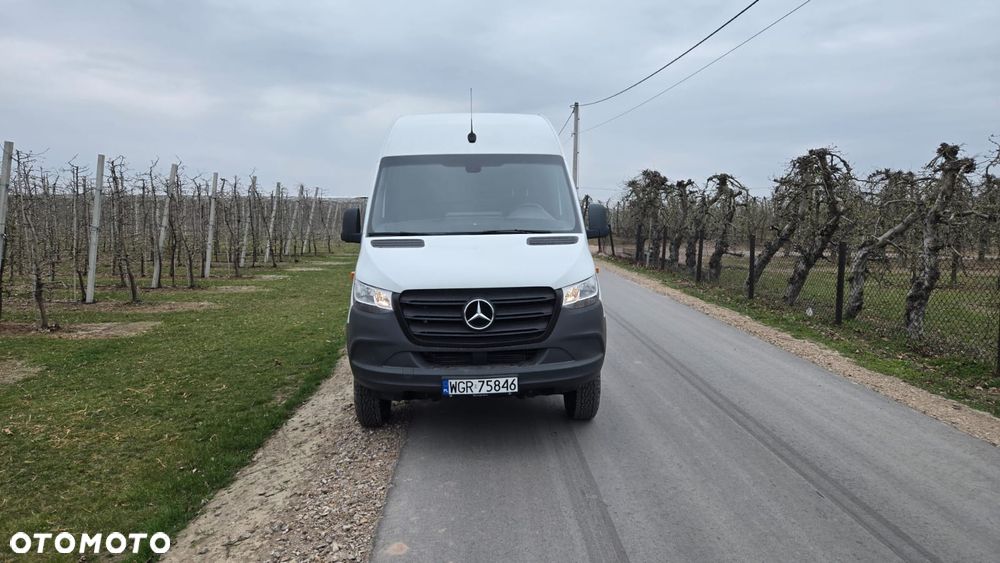 Mercedes-Benz Sprinter - 3