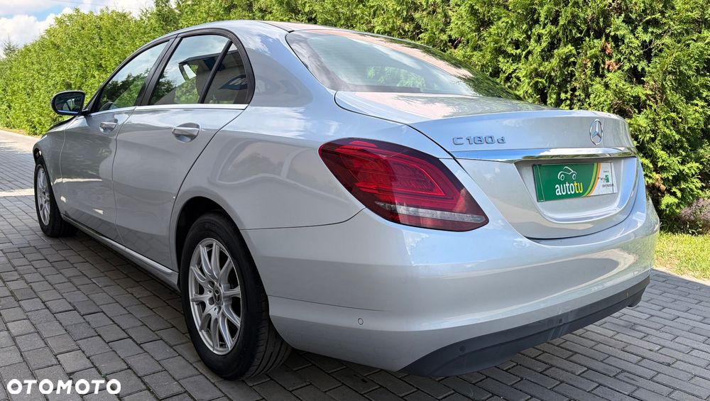 Mercedes-Benz Klasa C - 12