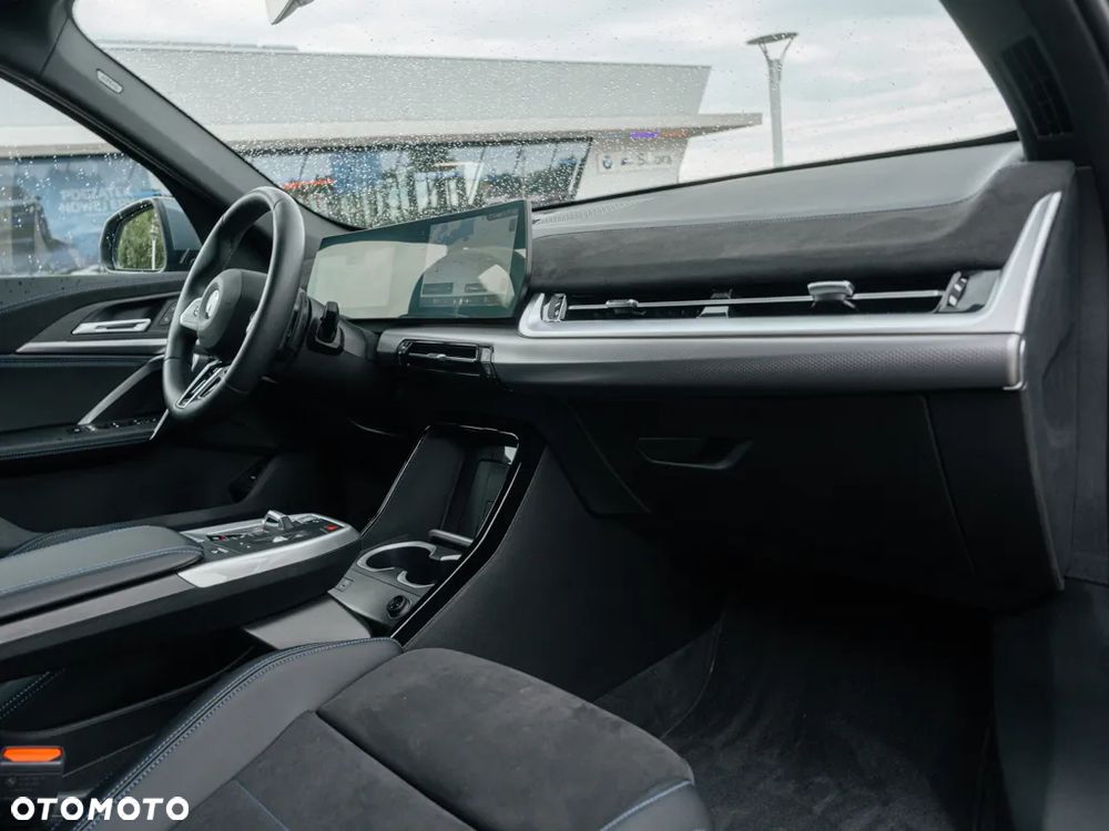 BMW X1 sDrive18d - 8