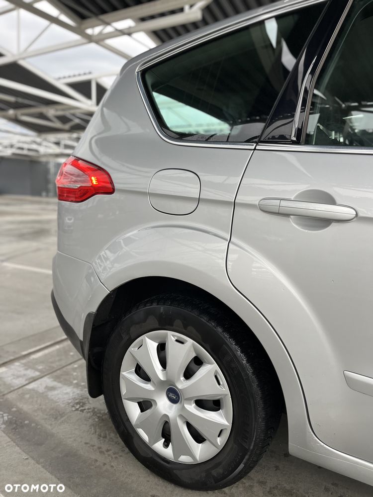 Ford S-Max 2.0 TDCi DPF Titanium - 11