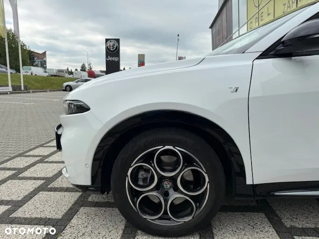 Alfa Romeo Tonale 1.5 T4 GSE mHEV TI DCT - 9