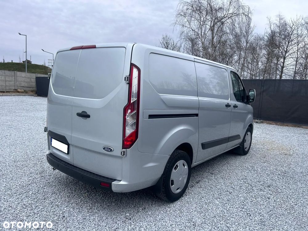 Ford Transit Custom - 4