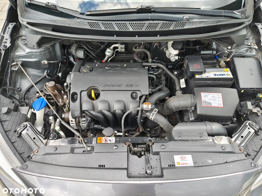 Kia Ceed 1.4 CVVT Attract - 19