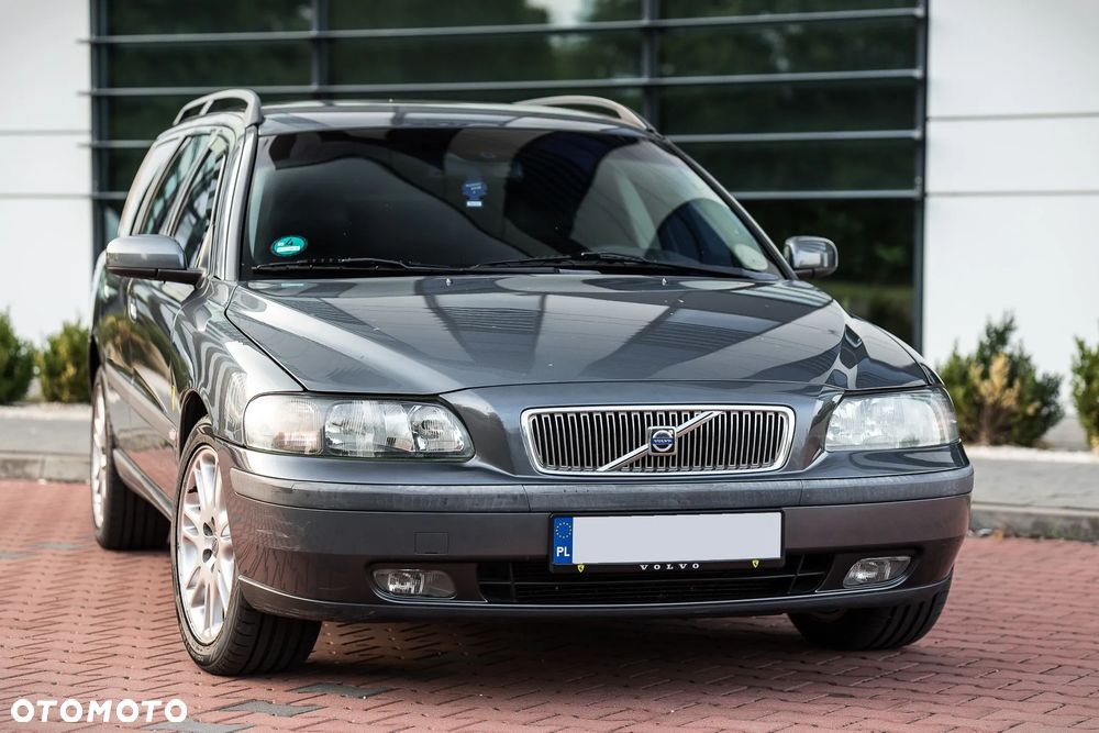 Volvo V70 2.4 Summum - 3