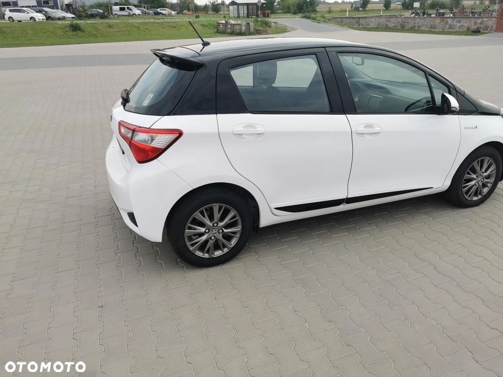 Toyota Yaris - 6
