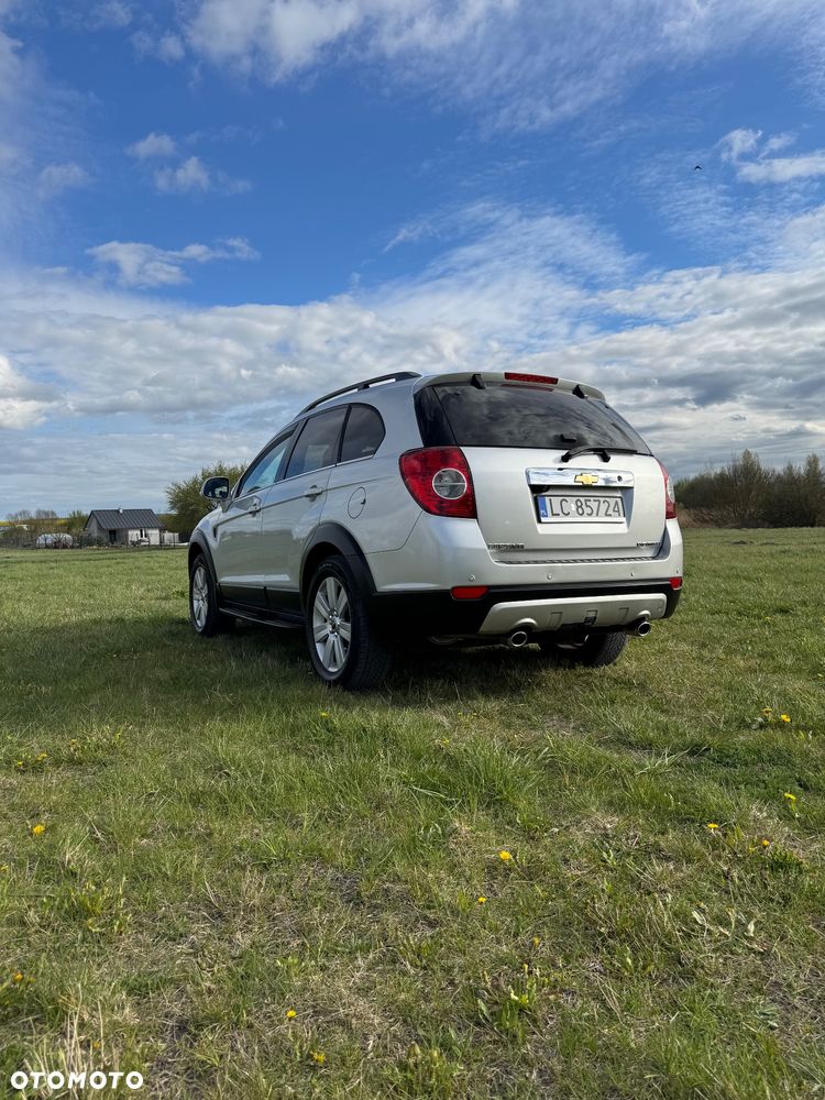 Chevrolet Captiva 2.0 d High - 7