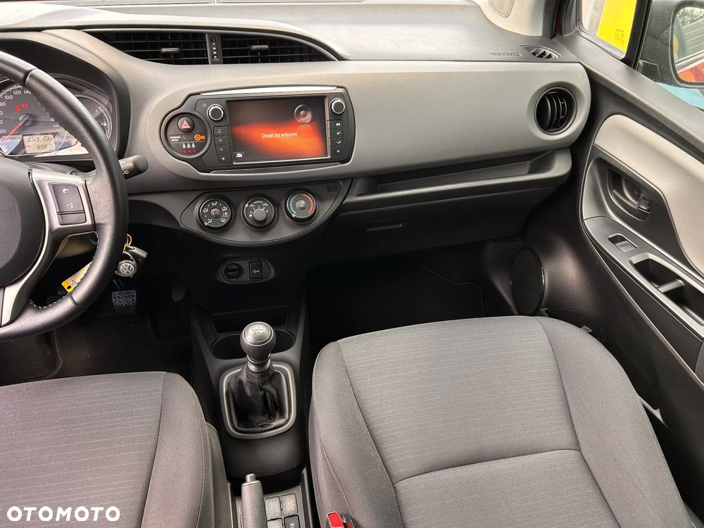 Toyota Yaris 1.33 VVT-i - 17