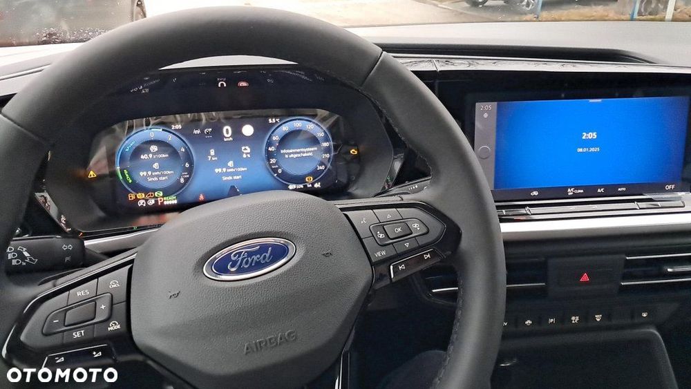 Ford Transit Connect - 9