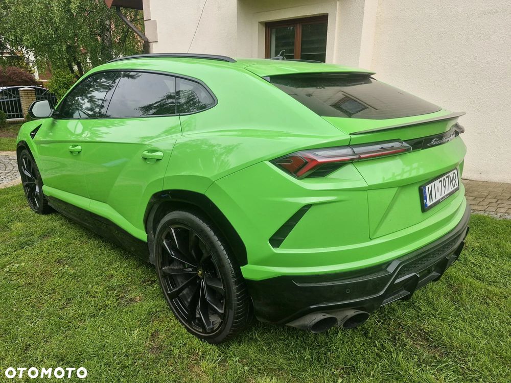 Lamborghini Urus - 7