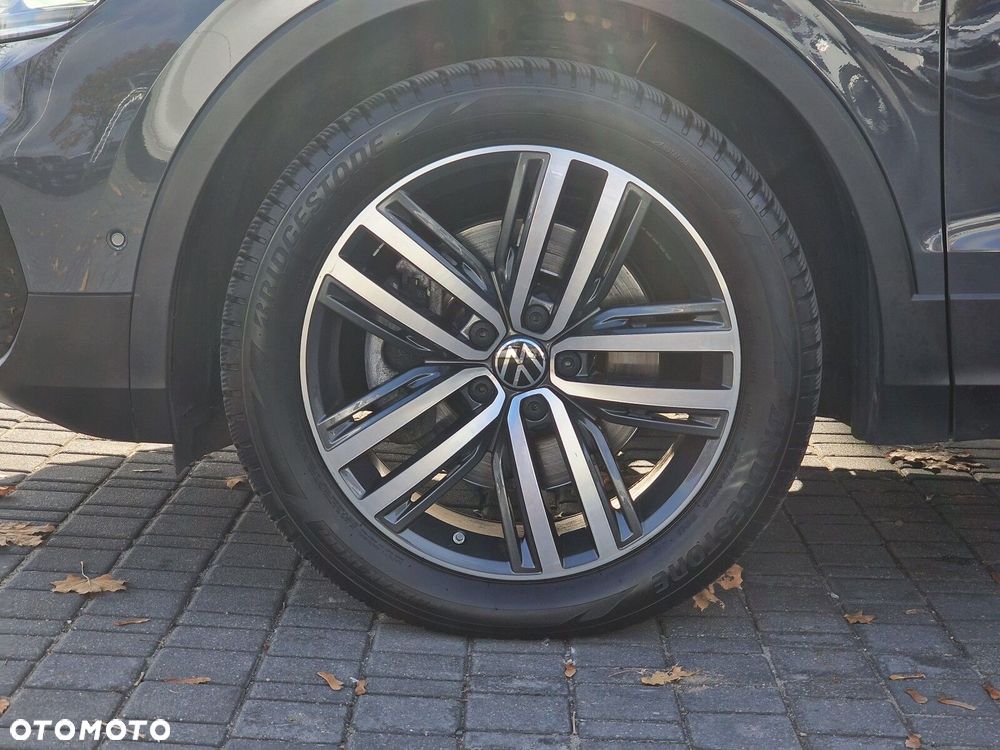 Volkswagen Tiguan 2.0 TDI SCR 4Mot Elegance DSG - 11