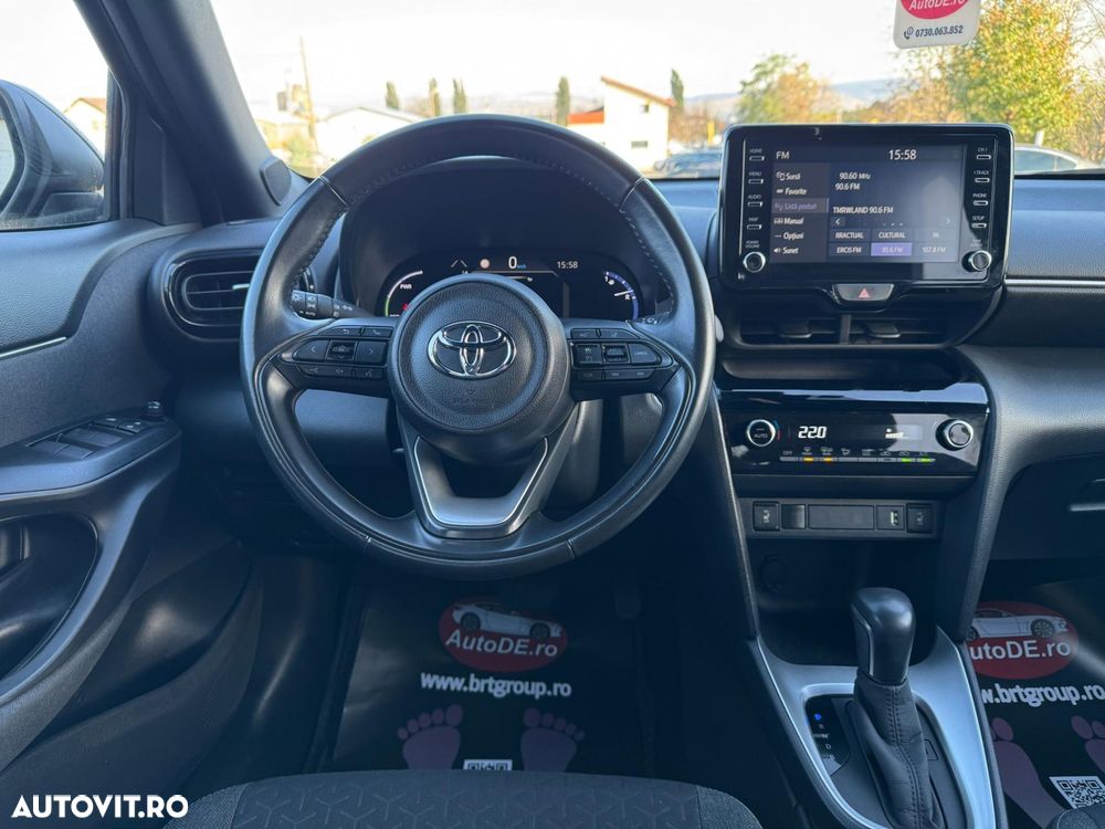 Toyota Yaris Cross - 10