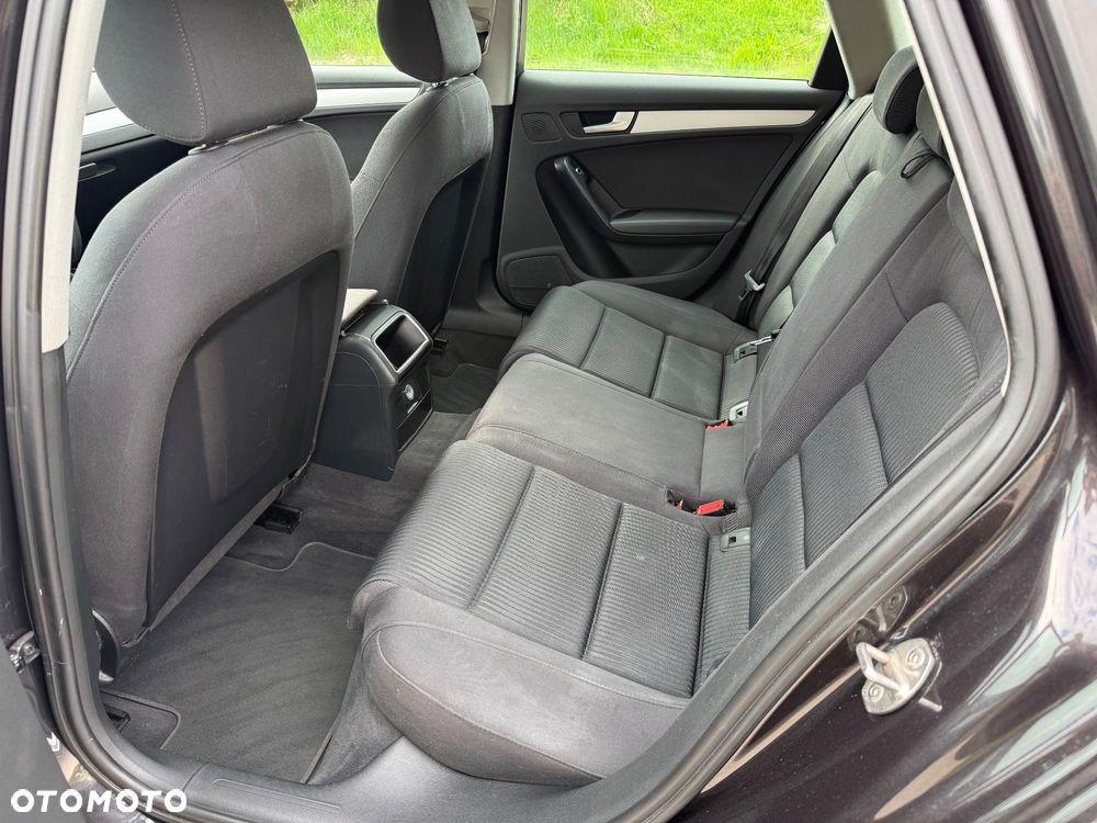 Audi A4 Avant 2.0 TDI e DPF Ambiente - 14