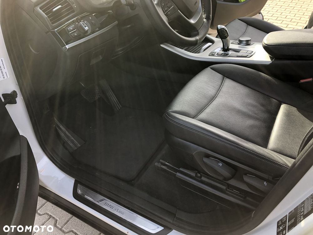 BMW X3 xDrive20d xLine - 13