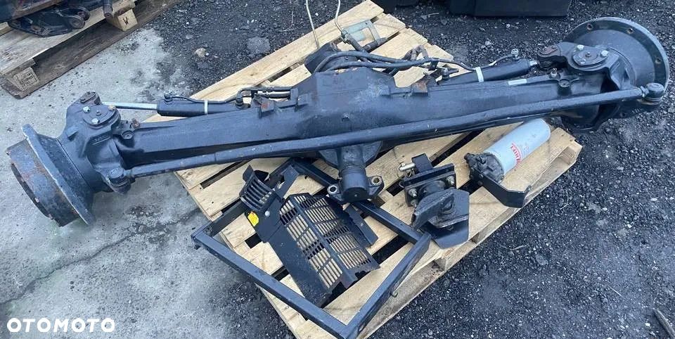 Obudowa mostu przedniego NEW HOLLAND TS 100A 87309861, 5194279, 87323738 - 1