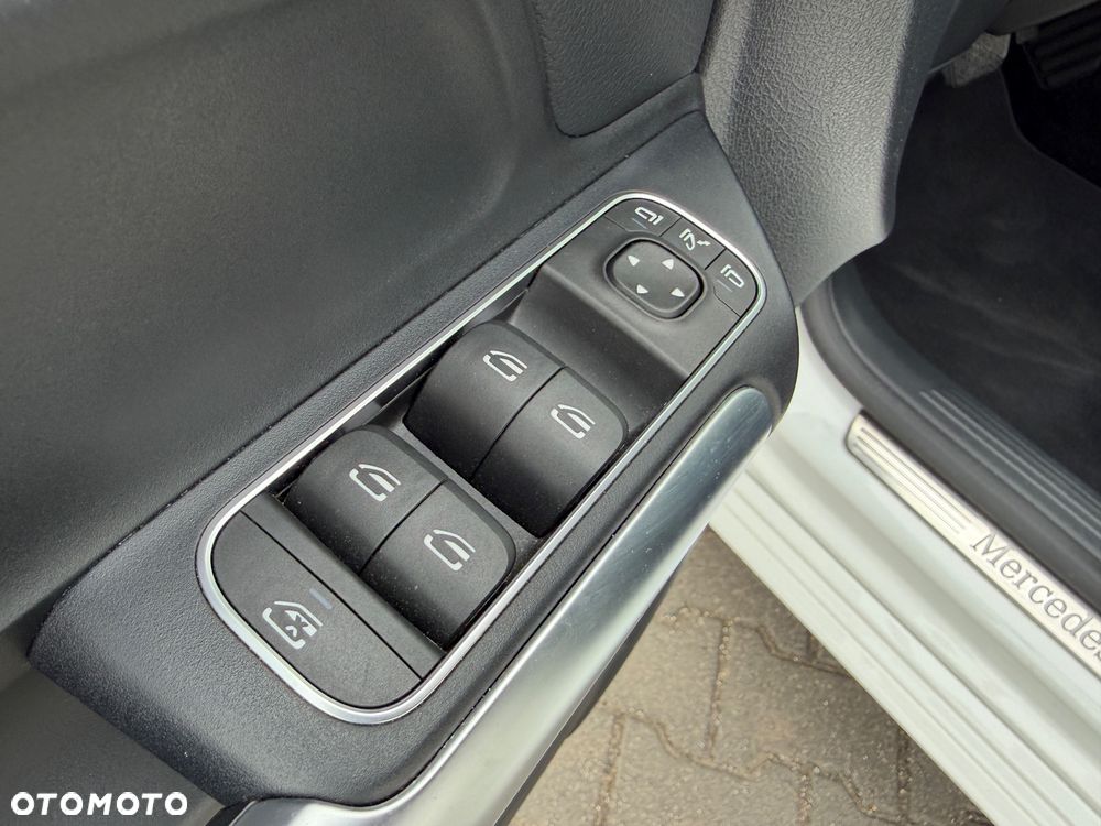 Mercedes-Benz Klasa B 180 7G-DCT Style - 15