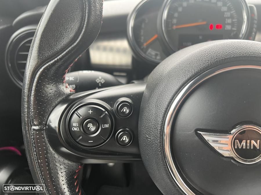 MINI 3 Portas Cooper D - 36