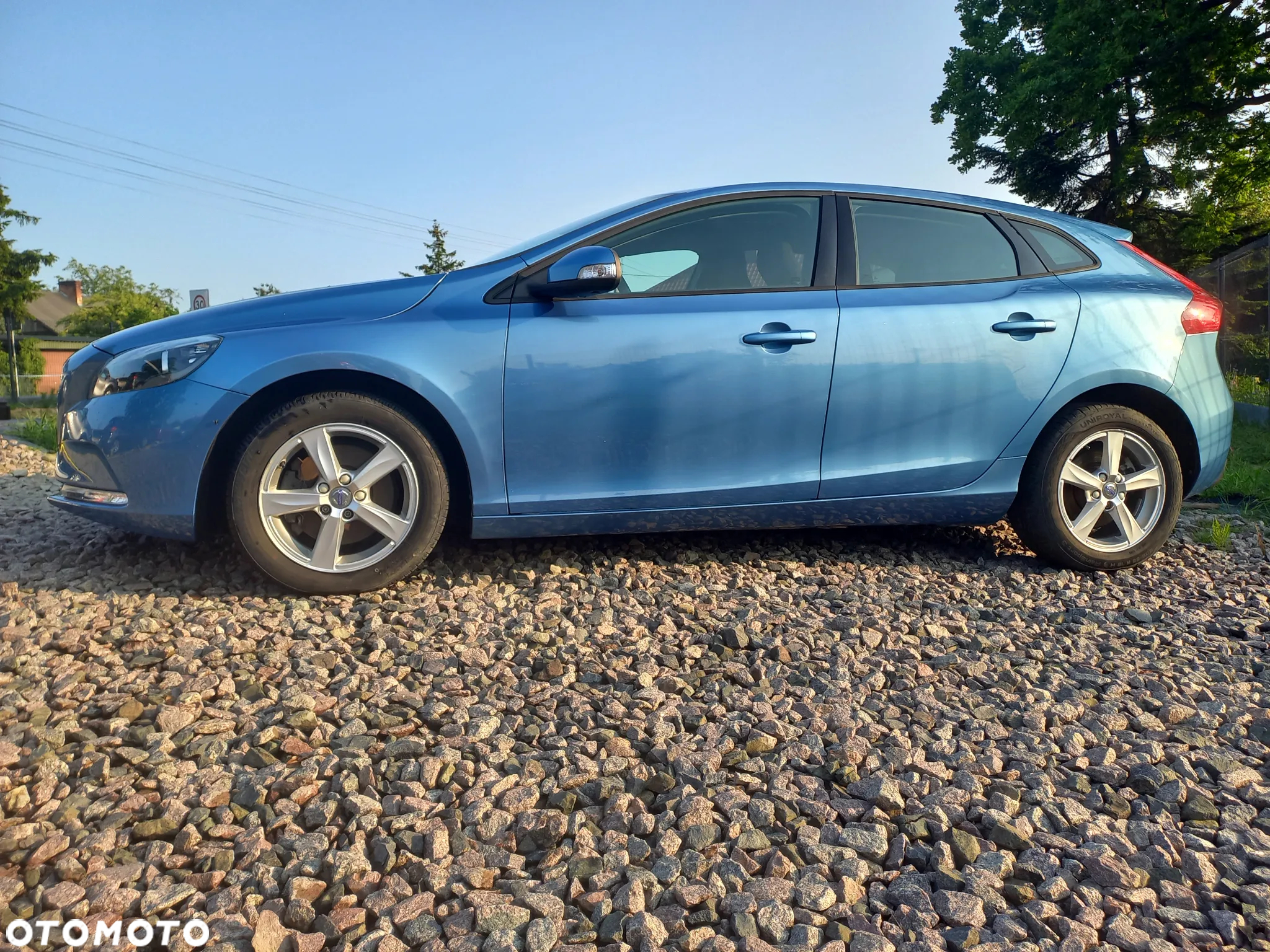Volvo V40 D2 Drive-E Kinetic - 2