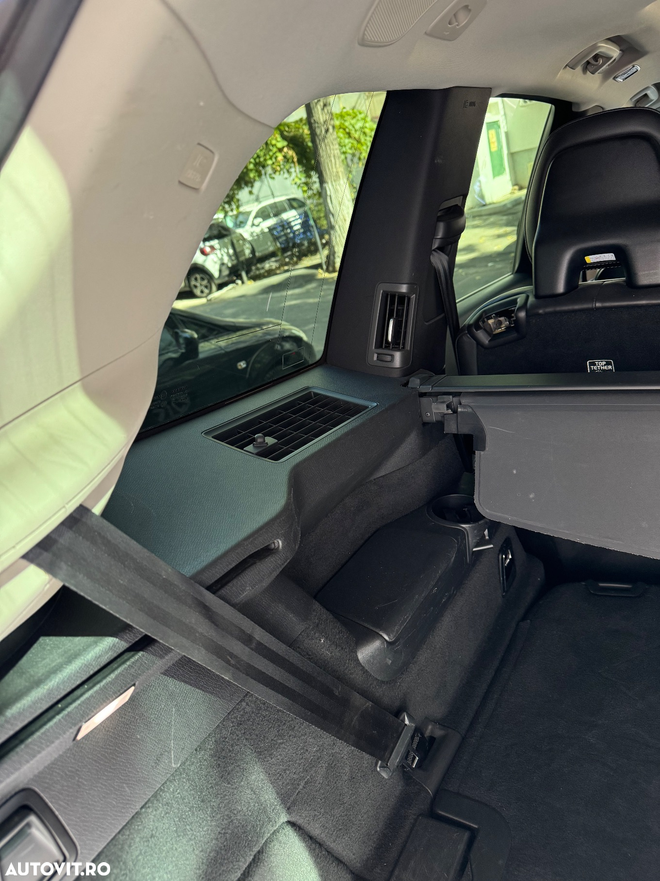 Volvo XC 90 T8 AWD Twin Engine Geartronic Inscription - 27
