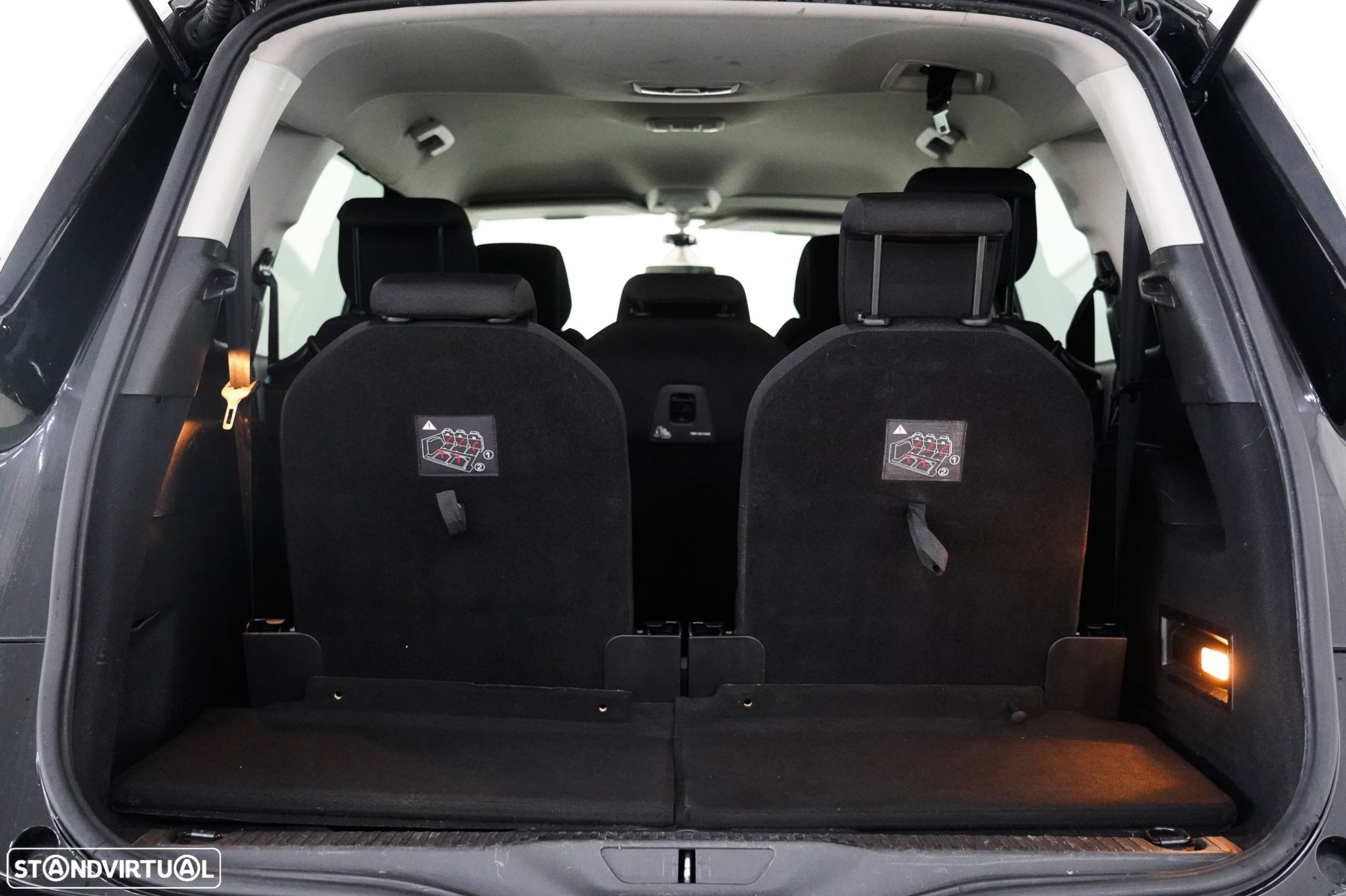 Citroën C4 Picasso 1.6 BlueHDi Intensive - 17
