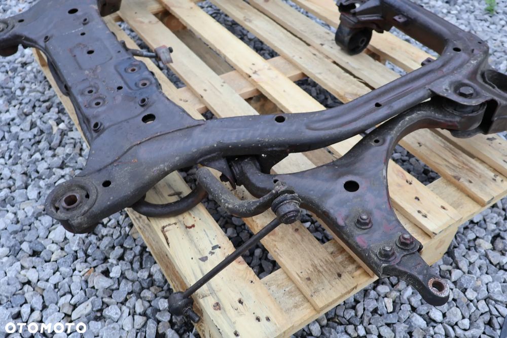 KIA CEED I BELKA ZAWIESZENIA PRZÓD PRZEDNIA TRAWERS SANKI 06-12 WAHACZE - 8