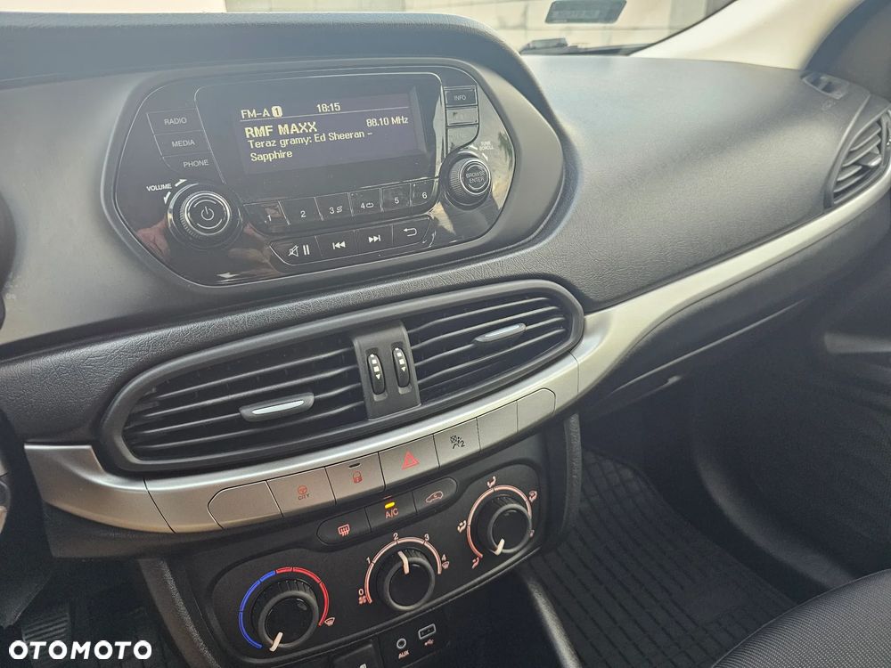 Fiat Tipo 1.4 16v Pop - 11