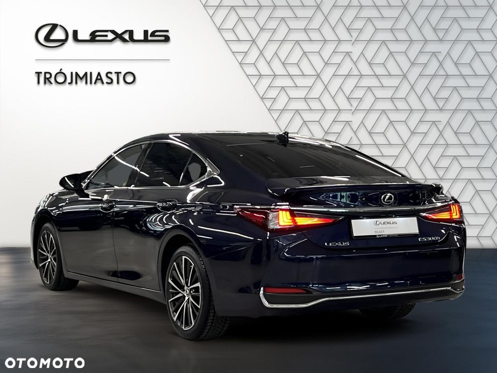 Lexus ES 300h Prestige - 4